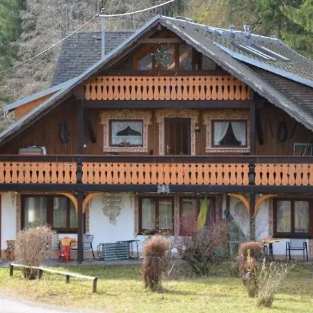 Apartament In Hinterzarten Am Titisee *